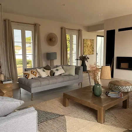 Somptueuse 9 Et Sa Piscine Prive - 100 M De La Vakantiehuis