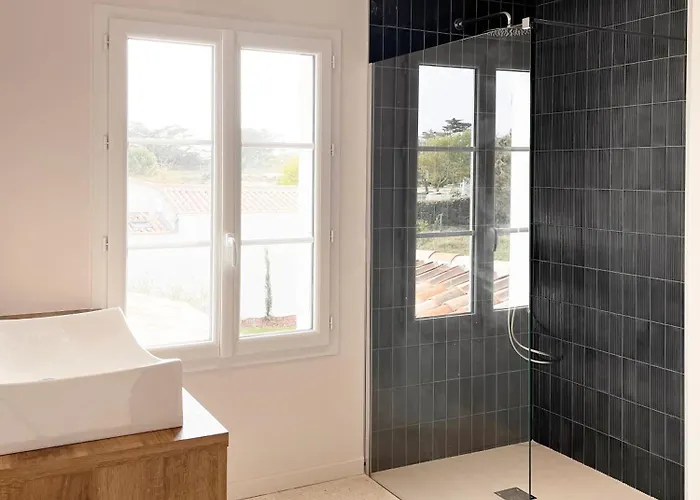 Сasa de vacaciones Somptueuse 9 Et Sa Piscine Privé - 100 M De La *