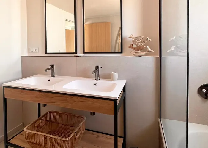 Сasa de vacaciones Somptueuse 9 Et Sa Piscine Privé - 100 M De La