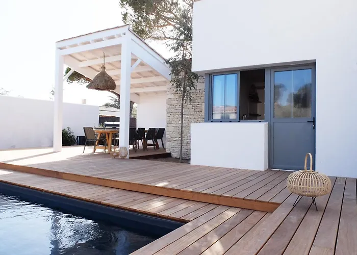 Сasa de vacaciones Somptueuse 9 Et Sa Piscine Privé - 100 M De La *